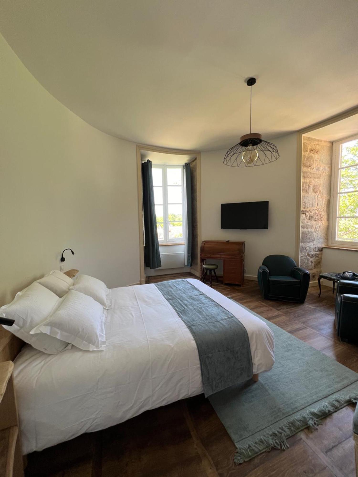 Chateau D'Aynac Kültér fotó