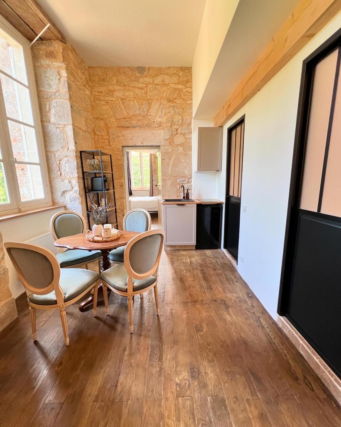 Chateau D'Aynac Kültér fotó